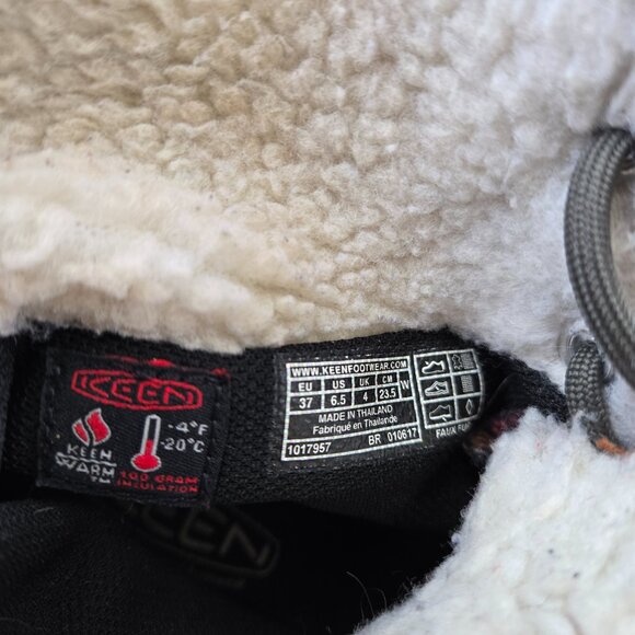 KEEN Elsa Boots Waterproof 1017957 Womens size 6.5 Plaid Flannel Faux Fur Winter - Picture 9 of 9